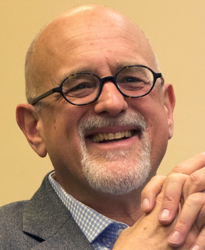 Daniel Gilbert Profile Photo