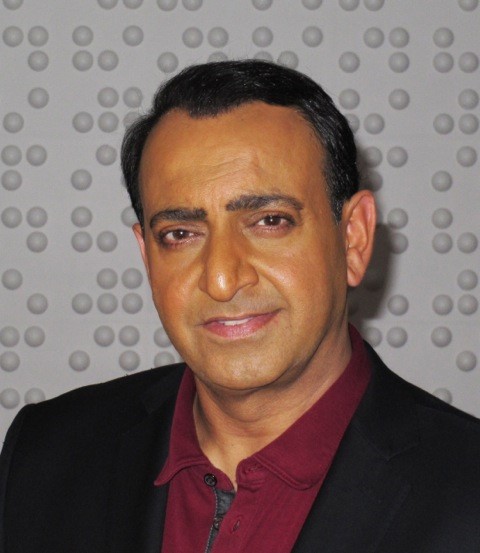 Riz Khan Profile Photo