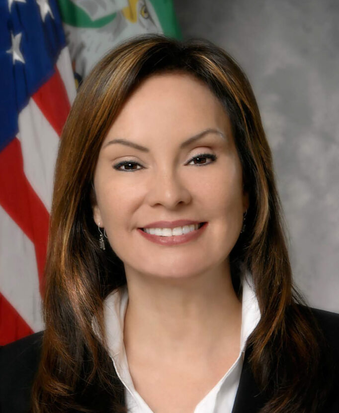 Rosie Rios Profile Photo