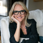 Mel Robbins Profile Photo