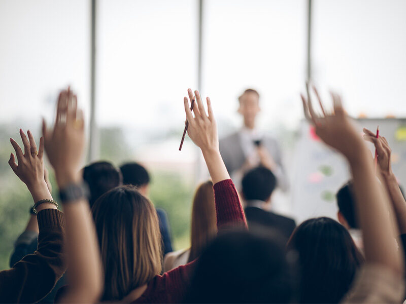 Renowned journalist and Director of Strategic Initiatives for the School of Media and Public Affairs at The George Washington University, Frank Sesno, shares insights on how asking questions can help us imagine and prepare for the future.