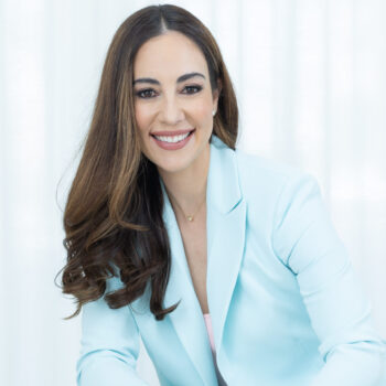 Mariana Atencio Profile Photo