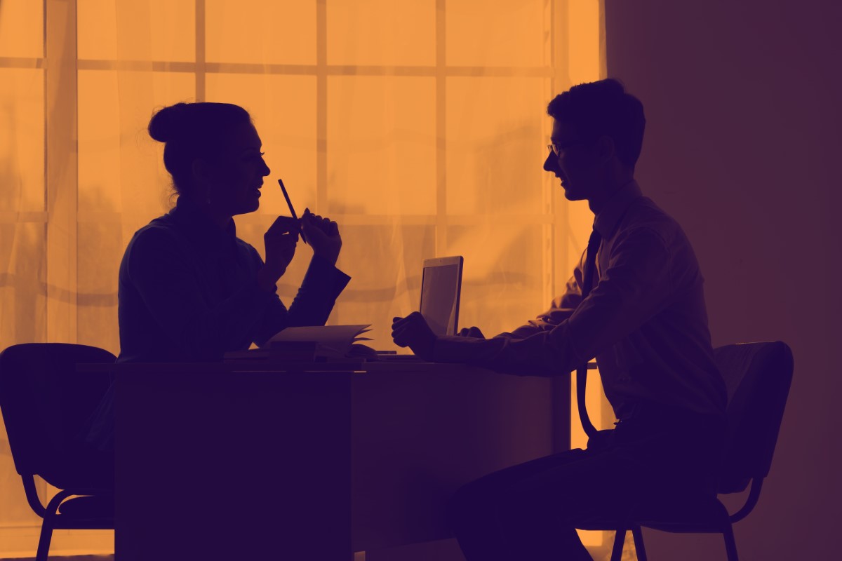 Organizational psychologist and author Steven Rogelberg delivers key takeaways on why 1:1 meetings are the key to building team success — and why they should never be replaced by an email.