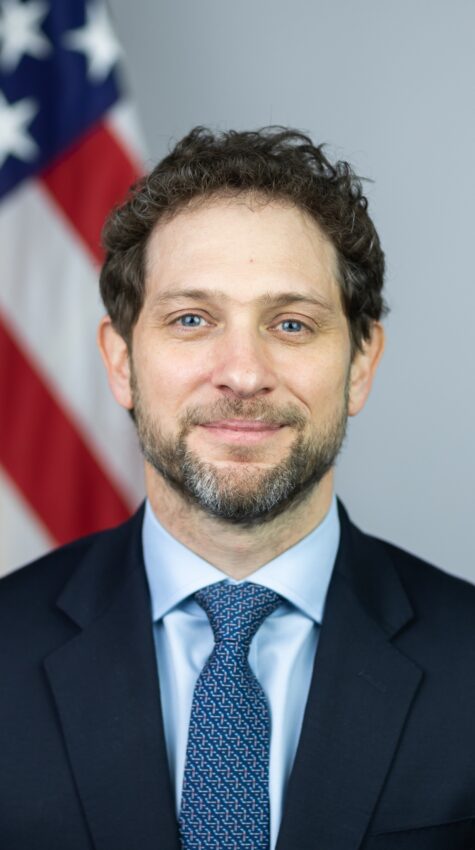 Jon Finer Profile Photo