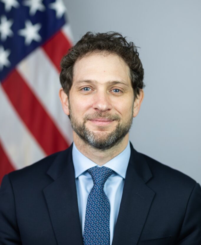 Jon Finer Profile Photo