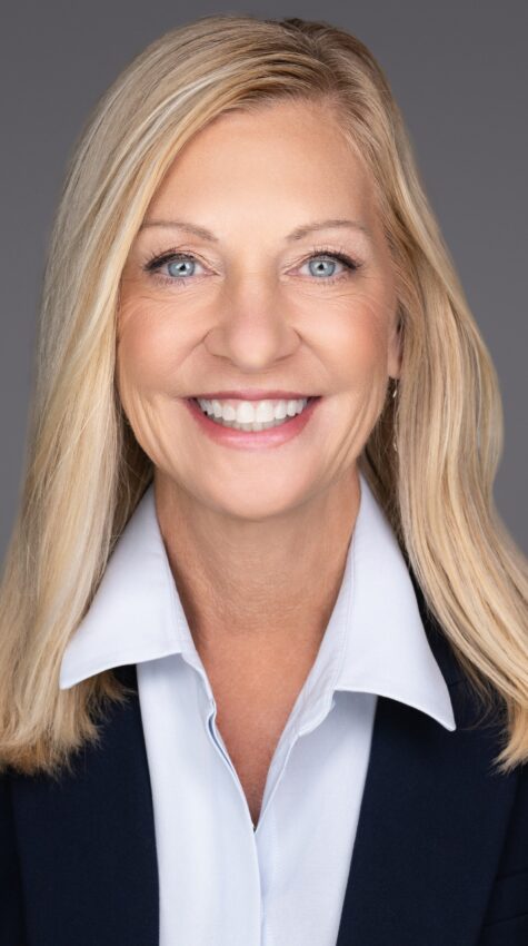 Karen Lynch Profile Photo