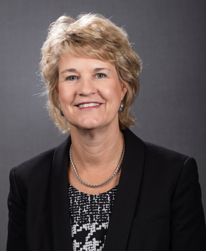 Lisa Bluder Profile Photo