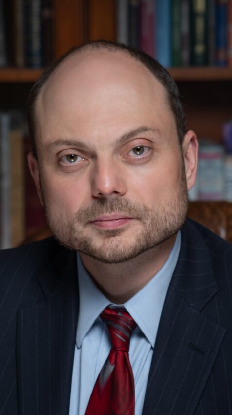 Vladimir Kara-Murza Profile Photo